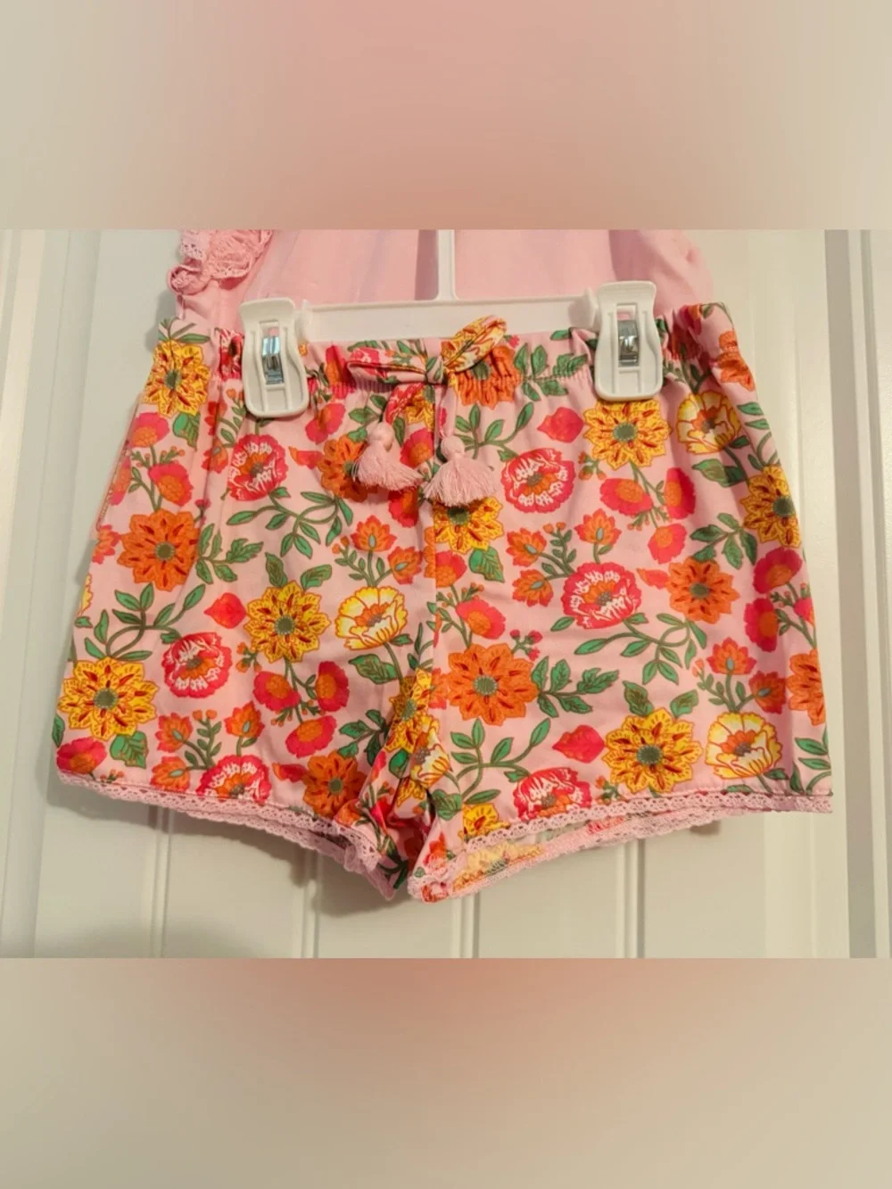 Cute Btween girls size 5 pink floral shorts shirt set sequin butterfly floral - Picture 5 of 6